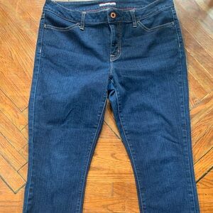 Tommy Hilfiger Women’s Stretch Dark Wash Crop Jeans Size 10p